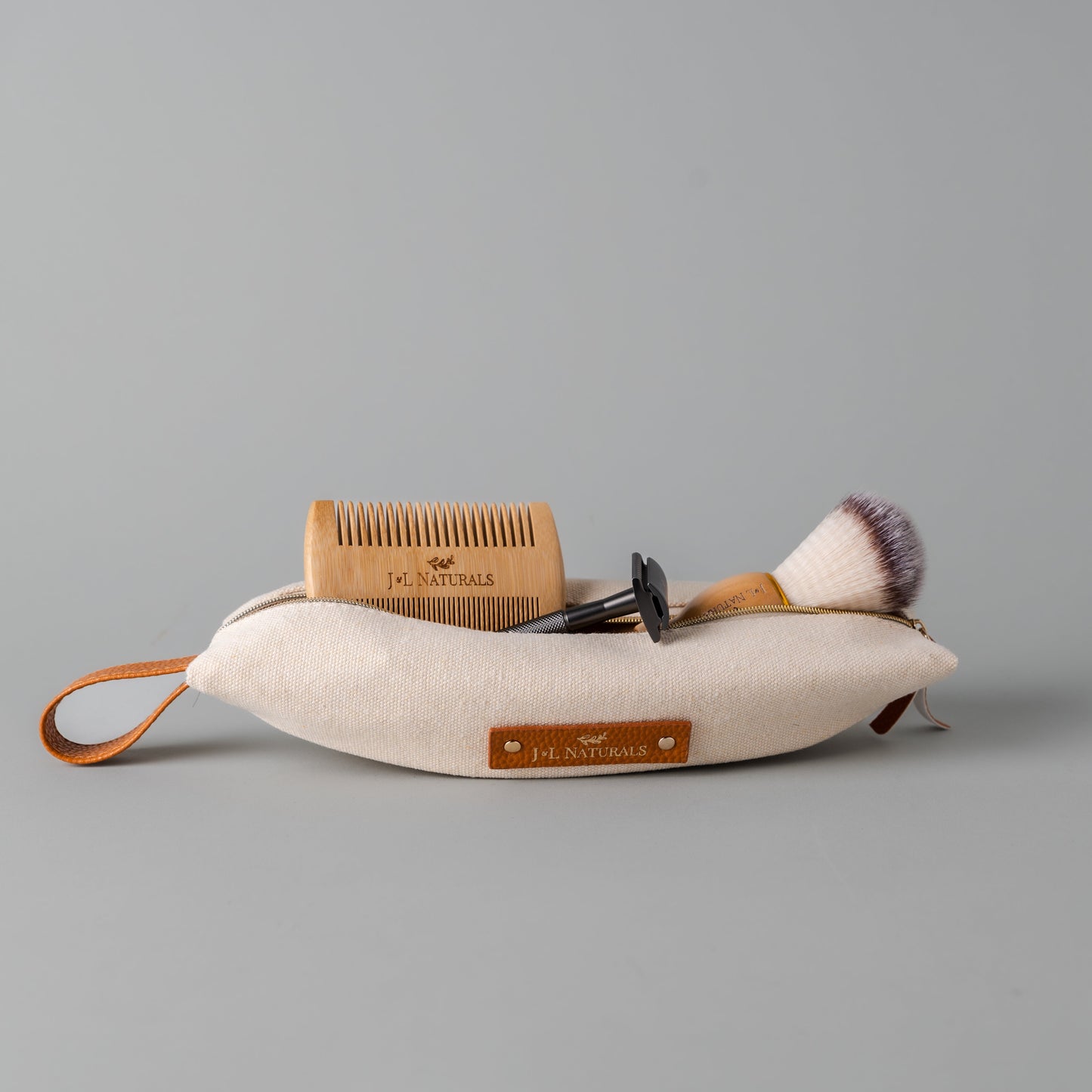 sustainable-toiletry-bag