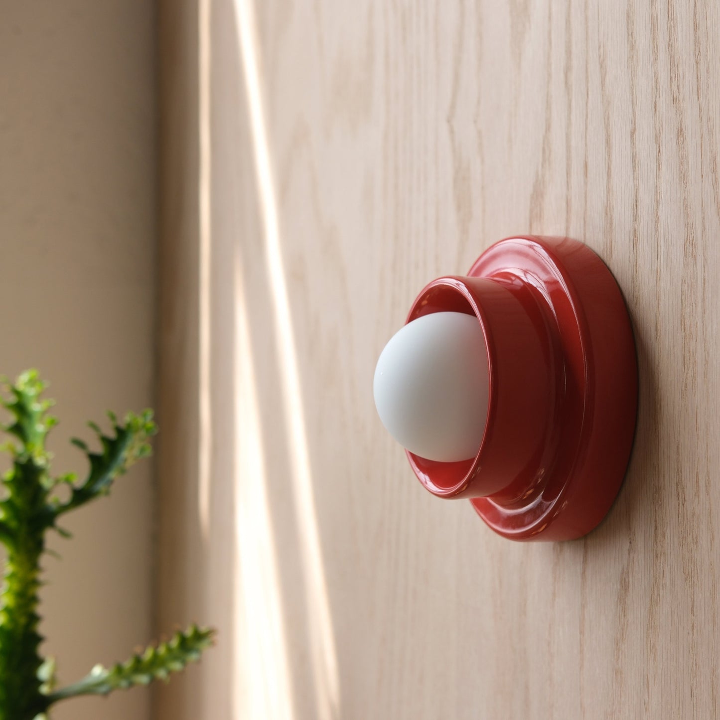 Q Sconce - Handcrafted Ceramic Light Fixture
