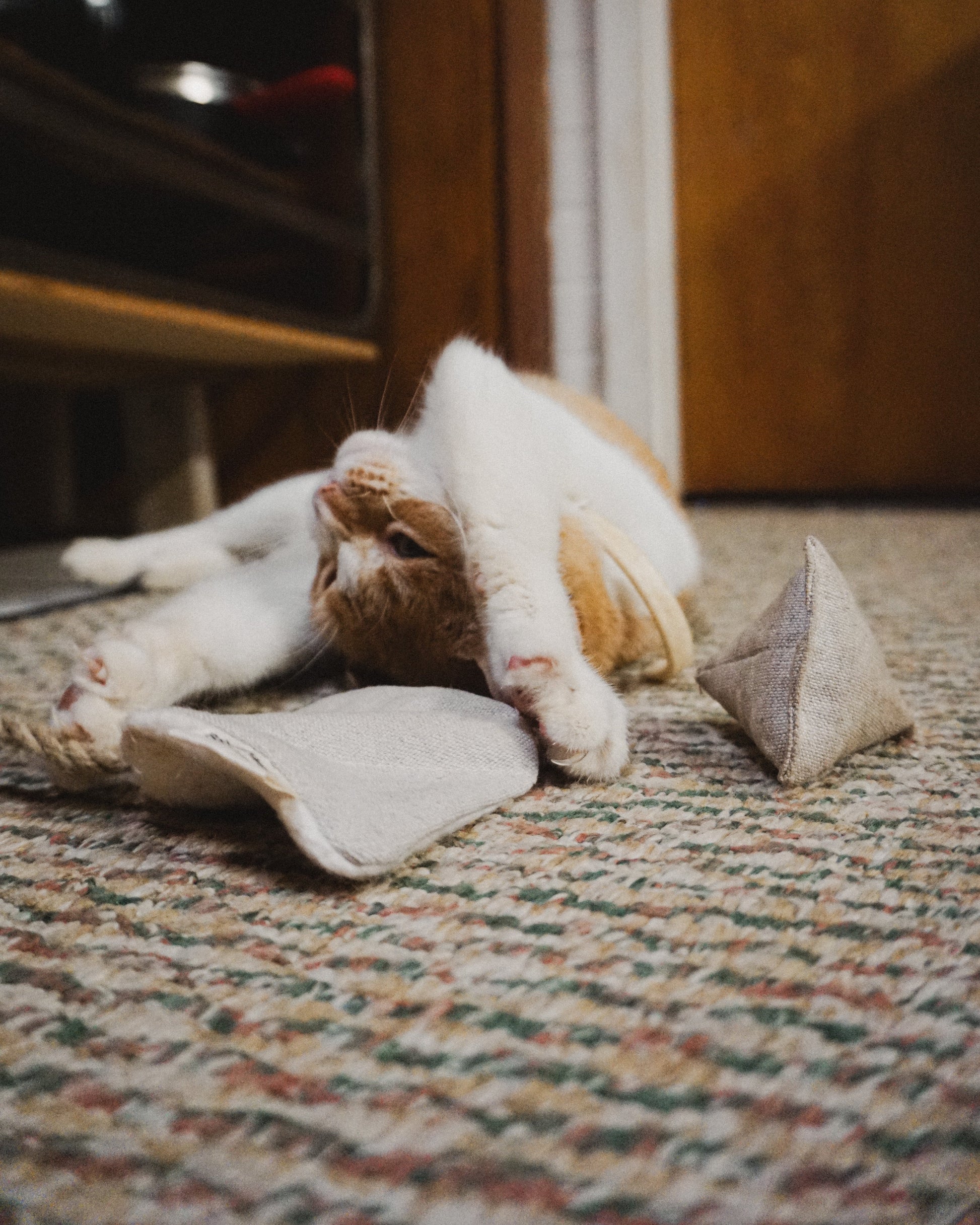 Eco-Friendly Hemp Cat Toys