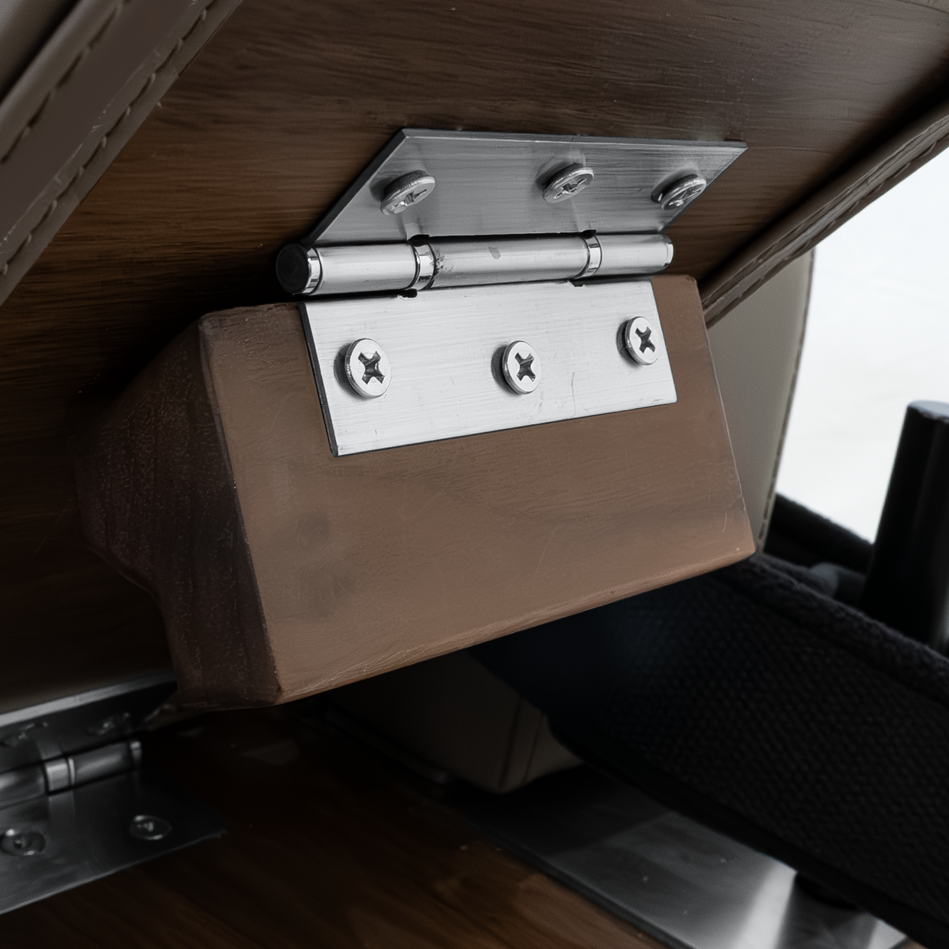 Metal hinge on Janet La Force Plus Fit Pilates Reformer