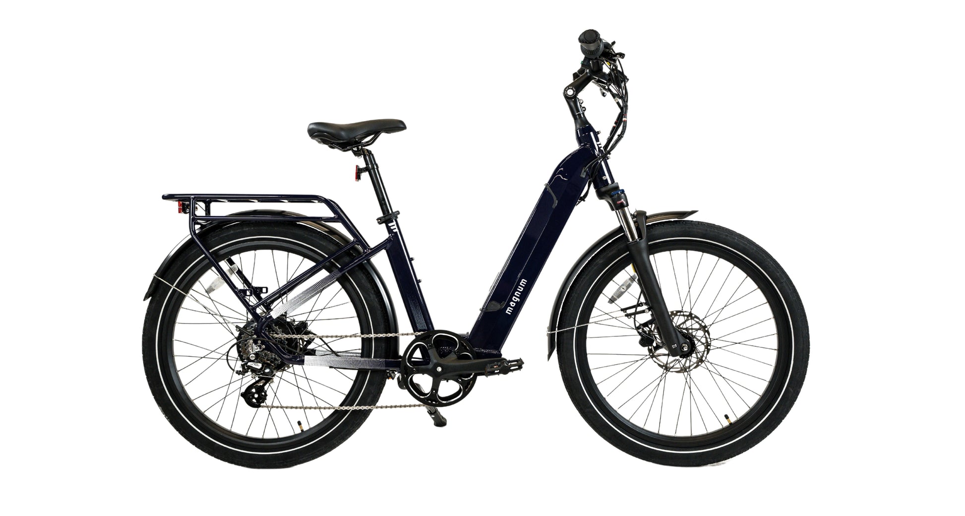 Black Magnum Cosmo 2.0T 500W Electric Bike 15Ah Battery on a white background